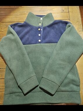 Dudley Stephens Green and Navy Snap-Front Fleece Pullover